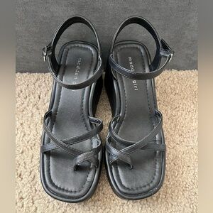 Madden Girl Vaultt Platform Wedge Sandals Black Size 7